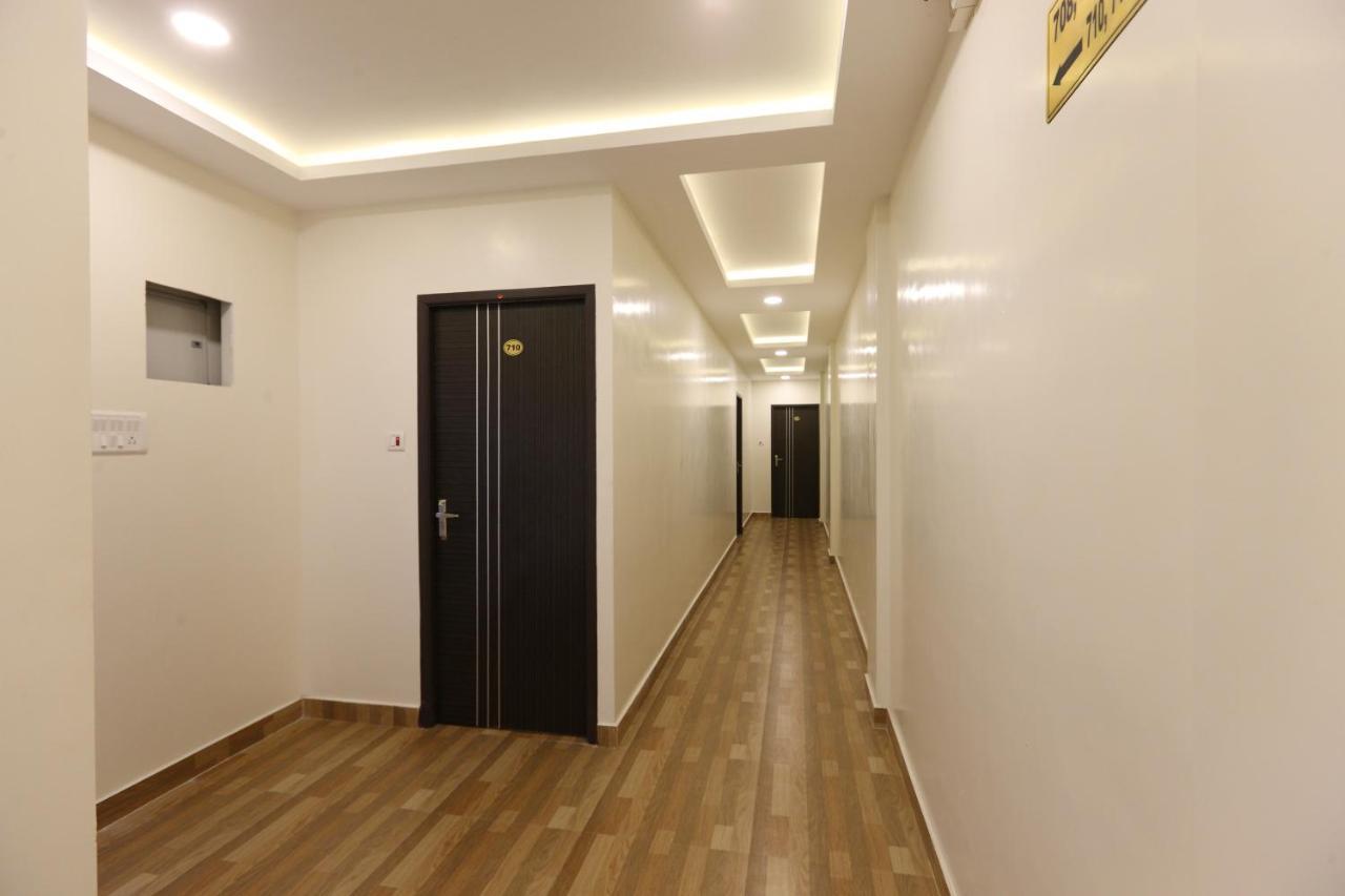 Hotel Rich Inn Ченнаи Экстерьер фото